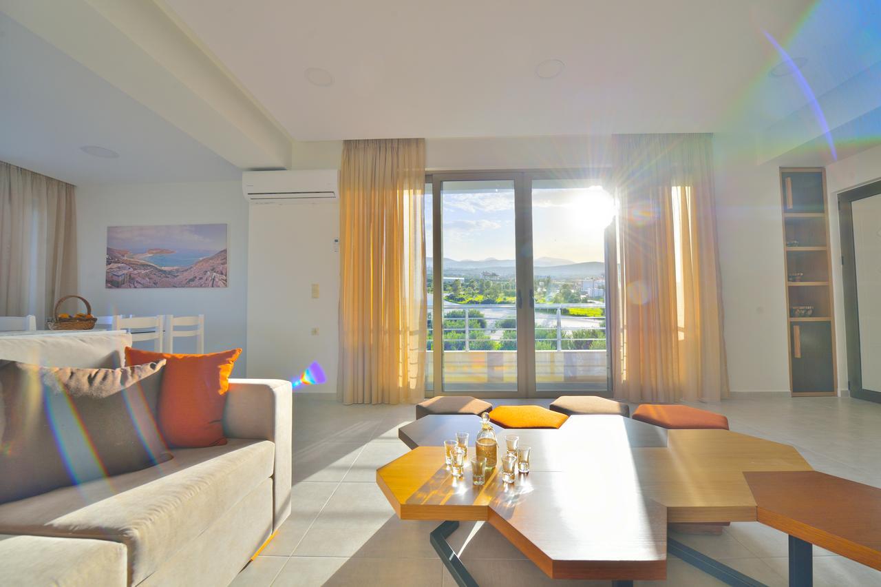 Bee House Apartment Kissamos Bagian luar foto