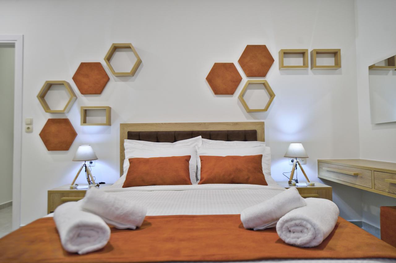 Bee House Apartment Kissamos Bagian luar foto