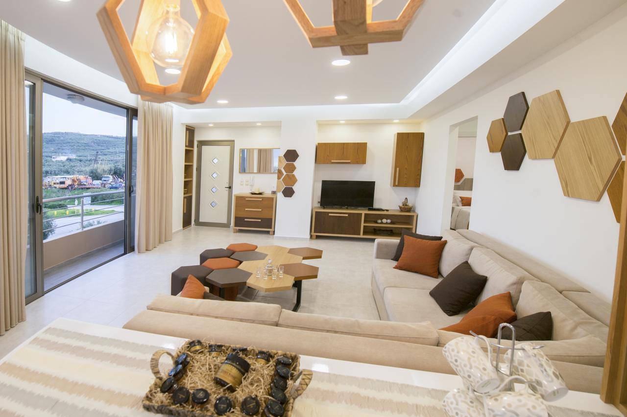 Bee House Apartment Kissamos Bagian luar foto