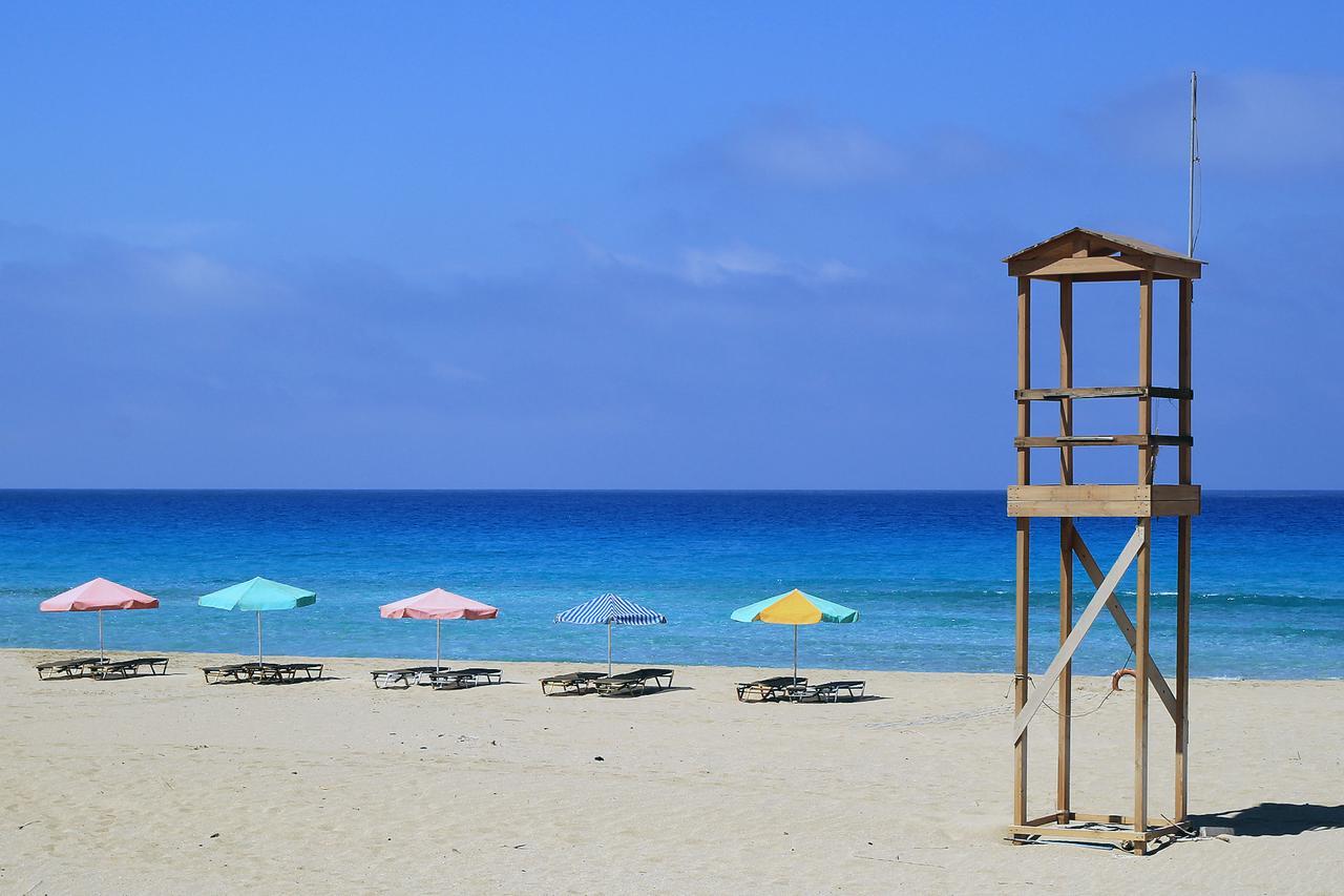 Bee House Apartment Kissamos Bagian luar foto